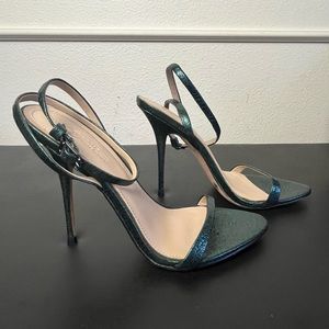 VINCE CAMUTO SANDAL ANKLE STRAP HEEL ***SEND ME AN OFFER***